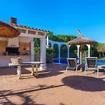 Schoenes Landhaus Mit Pool Fuer 6 Personen