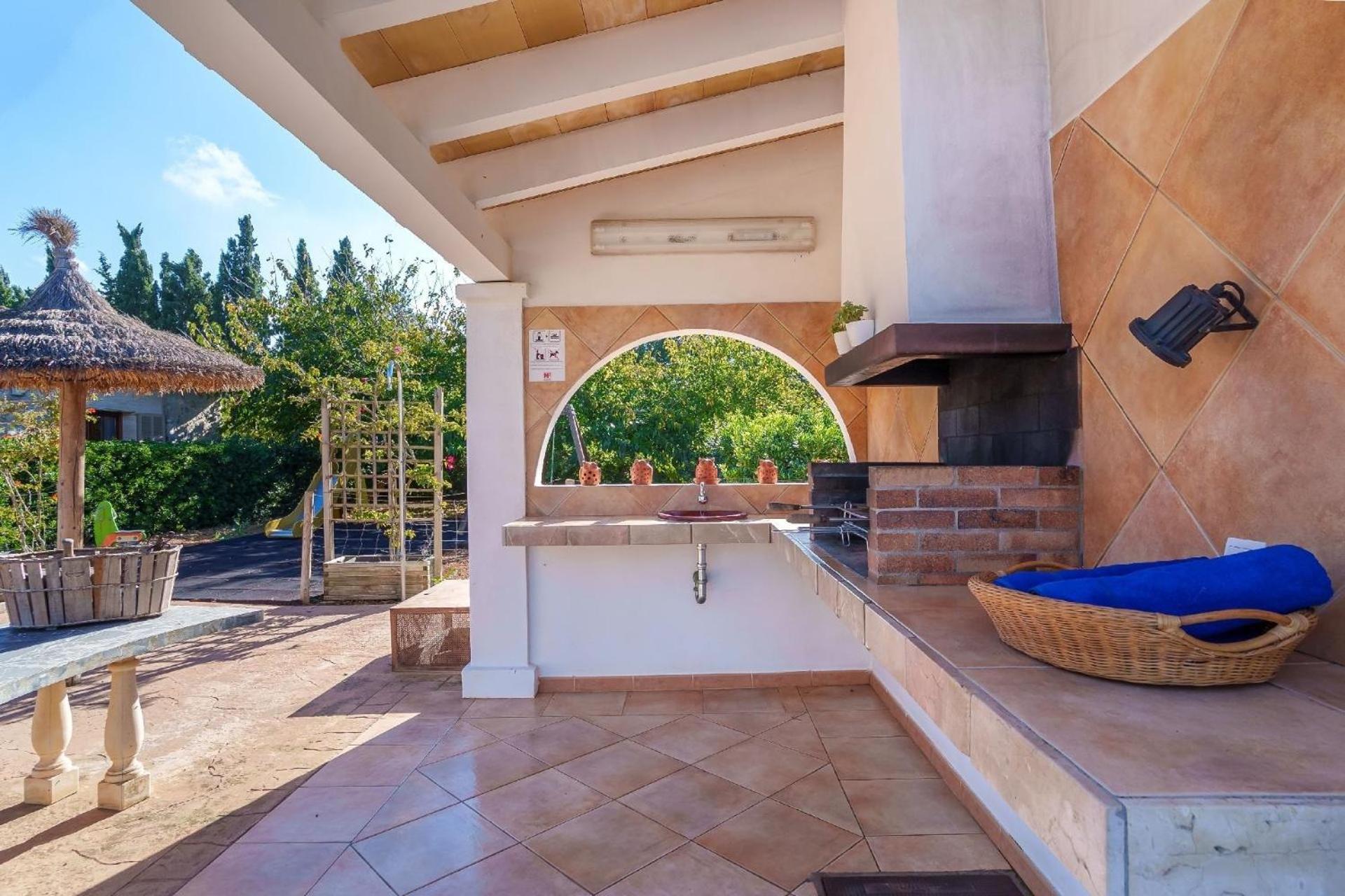 Ferienhaus Schoenes Mit Pool Fuer 6 Personen Sa Pobla